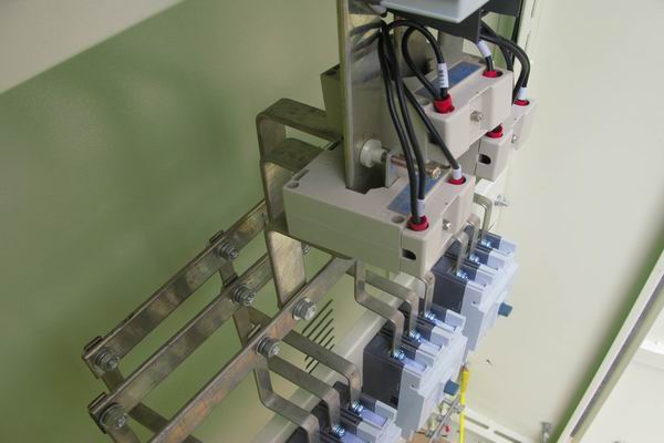 杭州配电柜-3683谈谈配电柜的尺寸有哪些